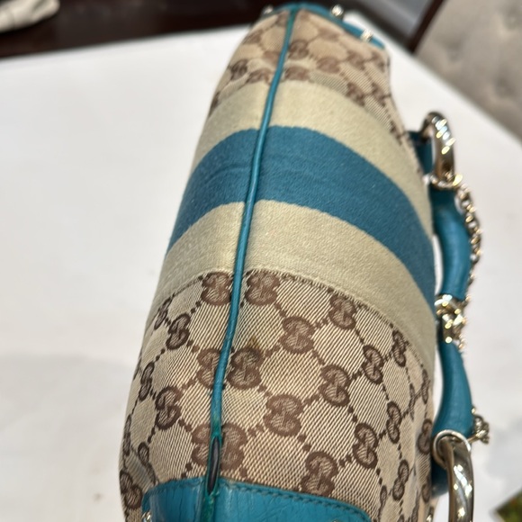 Authentic Gucci Horsebit shoulder bag - Picture 7 of 15